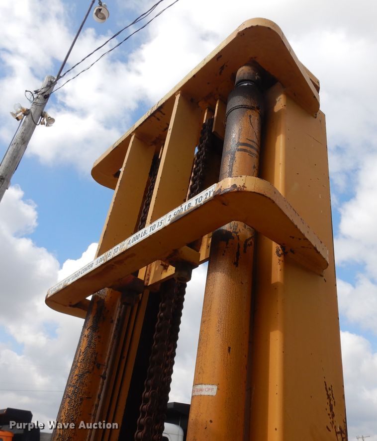 image for item ID9866 Case  forklift