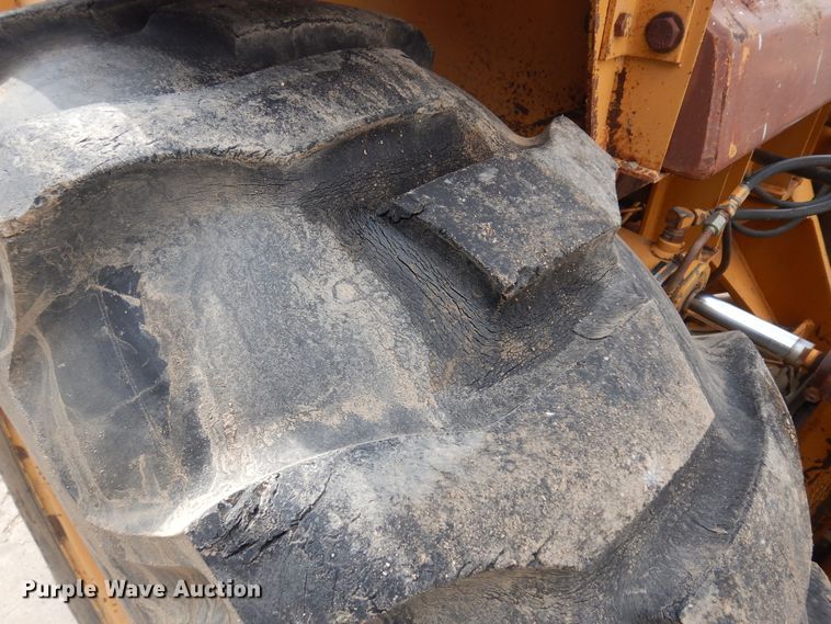 image for item ID9866 Case  forklift