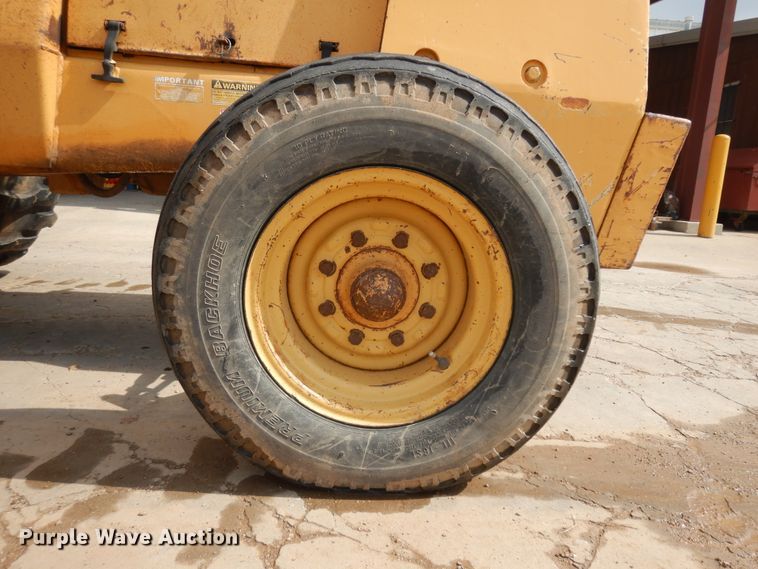 image for item ID9866 Case  forklift