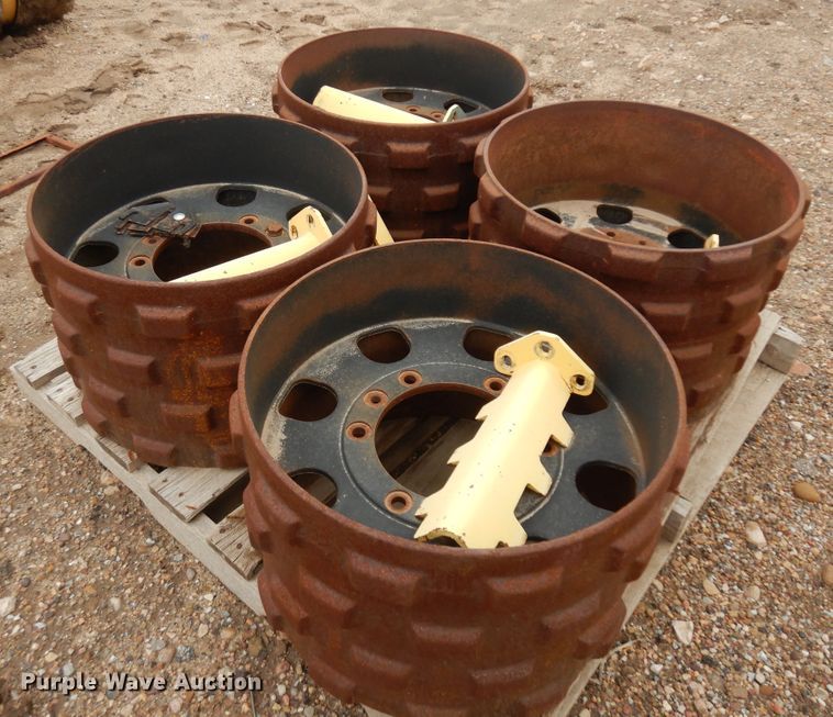 image for item ID9869 (4) trench compactor padfoot drums