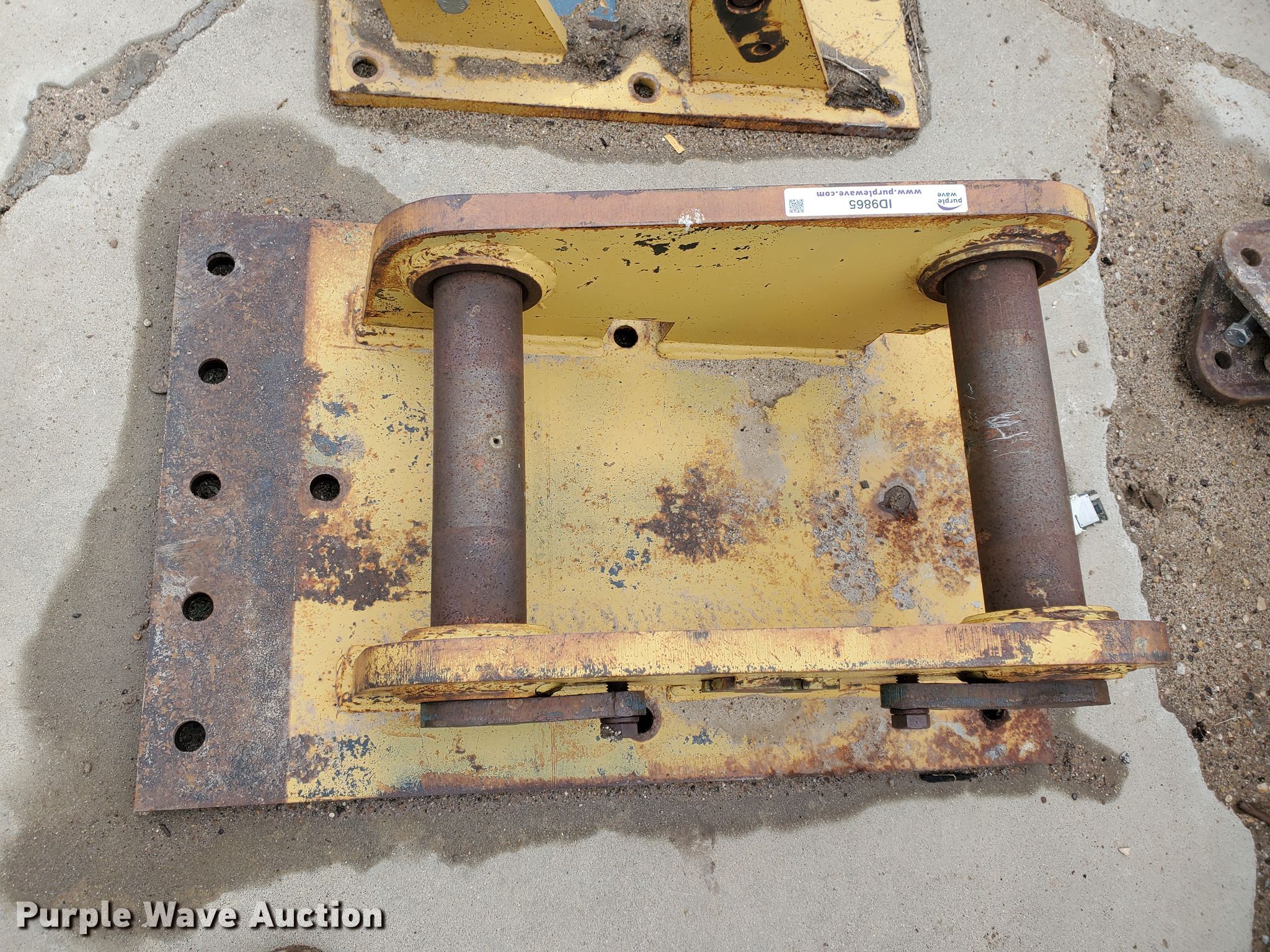 (2) excavator adapter plates in Liberal, KS Item ID9865 sold Purple