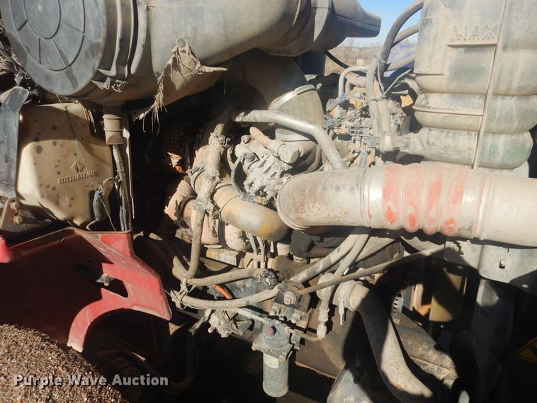 image for item DJ4847 2008 International 9200i  semi truck