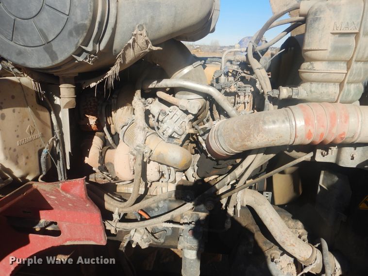 image for item DJ4847 2008 International 9200i  semi truck