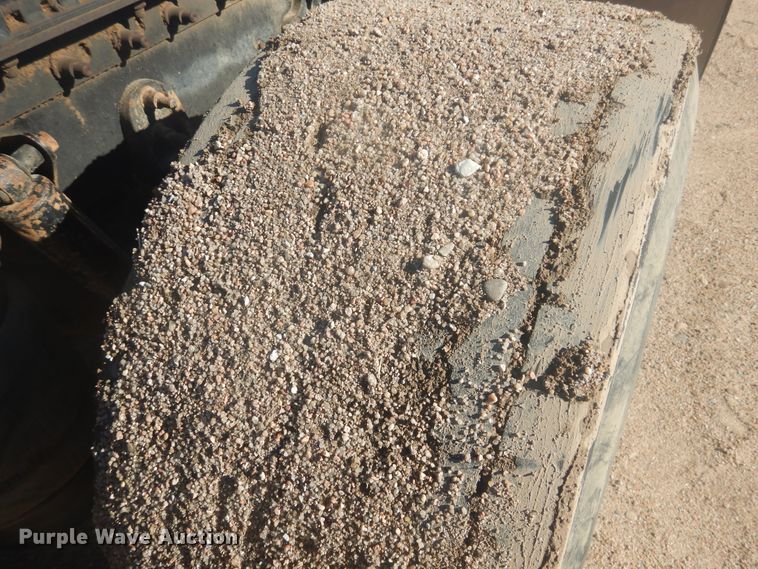 image for item DJ4847 2008 International 9200i  semi truck