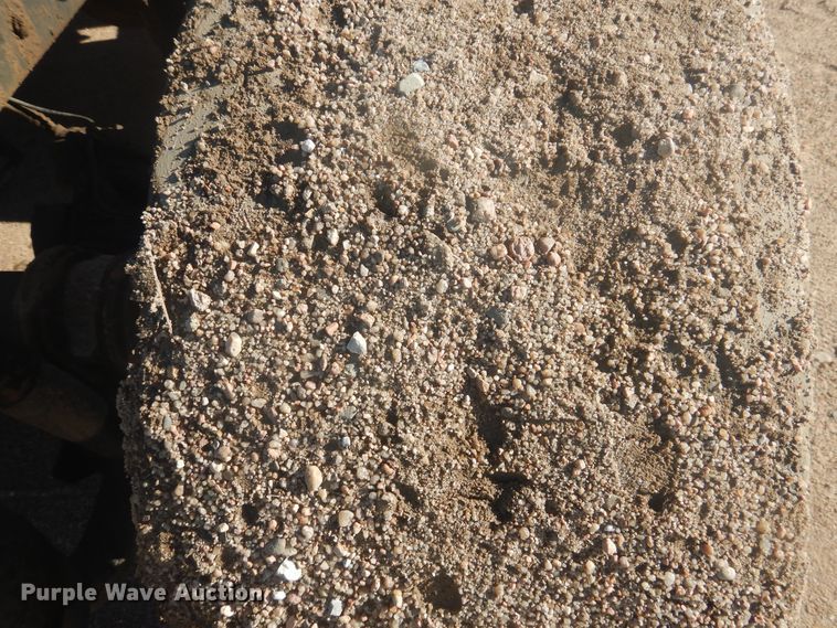 image for item DJ4847 2008 International 9200i  semi truck