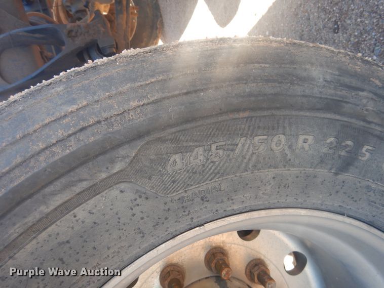 image for item DJ4847 2008 International 9200i  semi truck