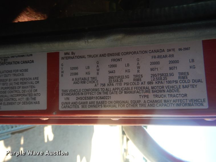 image for item DJ4847 2008 International 9200i  semi truck