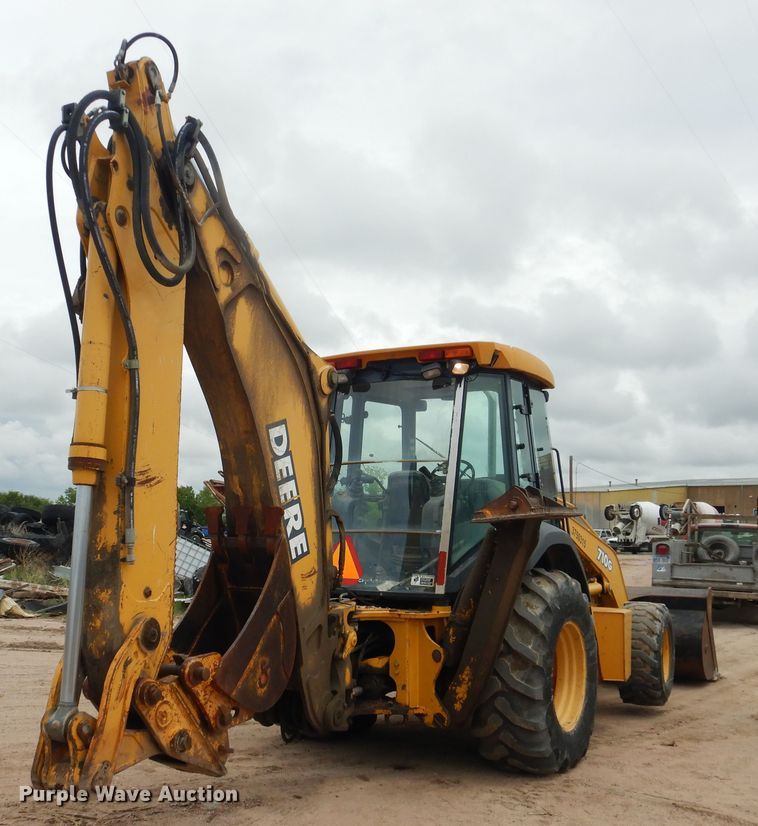 image for item DL0281 2003 John Deere 710G  backhoe