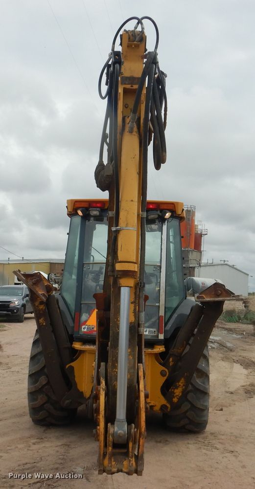 image for item DL0281 2003 John Deere 710G  backhoe