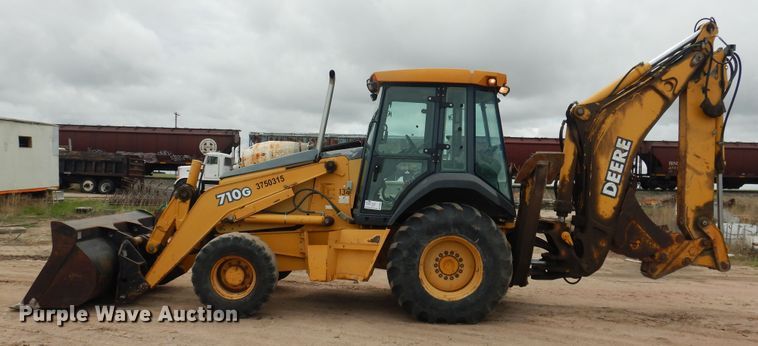 image for item DL0281 2003 John Deere 710G  backhoe