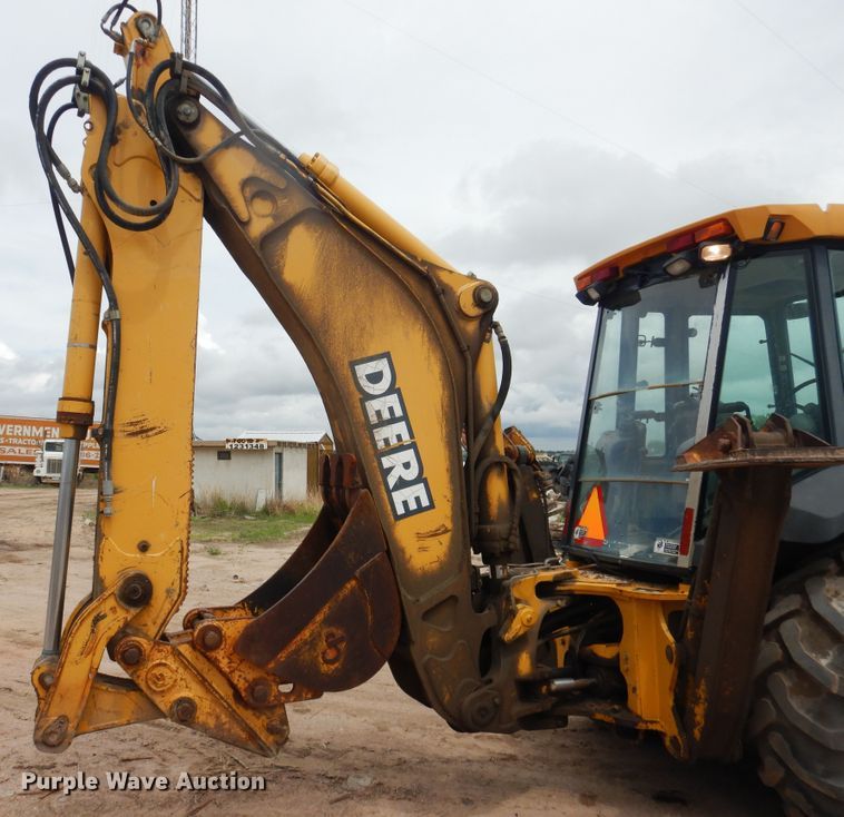 image for item DL0281 2003 John Deere 710G  backhoe