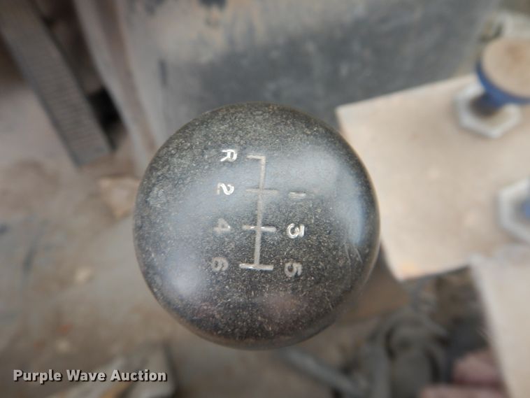 image for item DL0283 1989 Ford F800  water truck