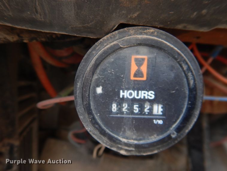 image for item DL0283 1989 Ford F800  water truck