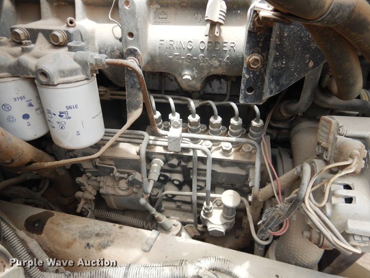 image for item DL0283 1989 Ford F800  water truck