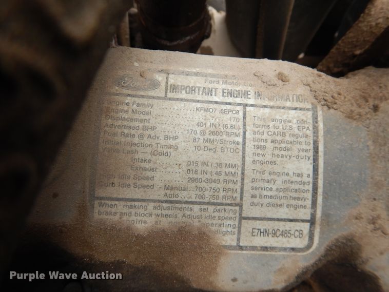 image for item DL0284 1989 Ford F700  box truck