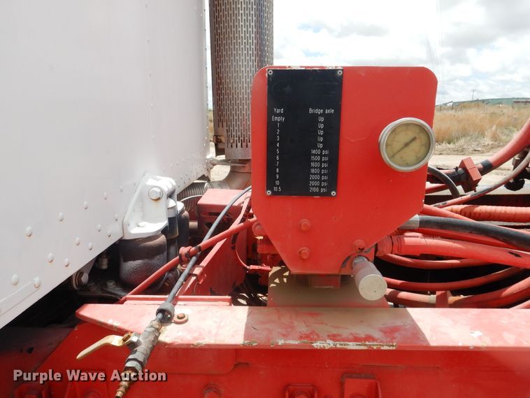 image for item DL0286 2003 Peterbilt 357  ready mix truck