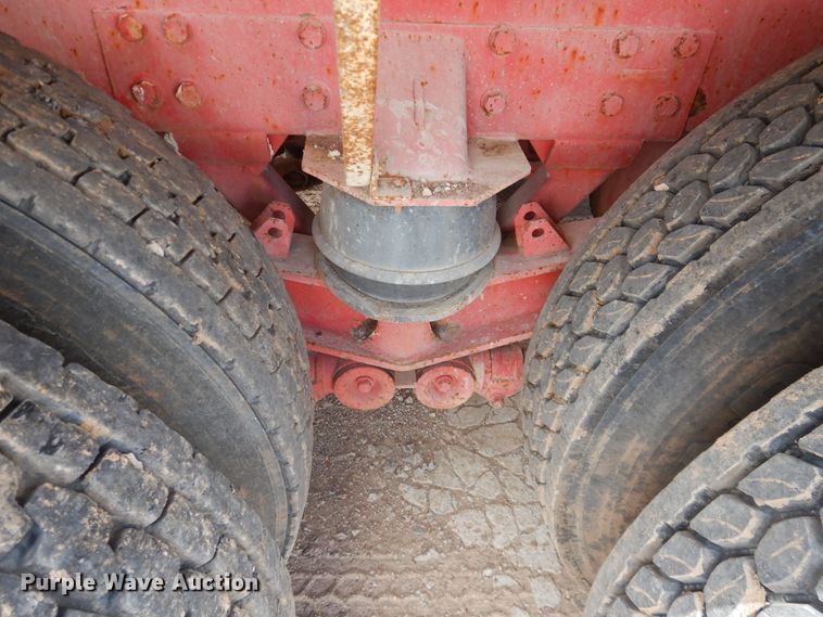 image for item DL0286 2003 Peterbilt 357  ready mix truck