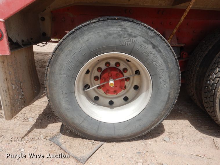 image for item DL0286 2003 Peterbilt 357  ready mix truck