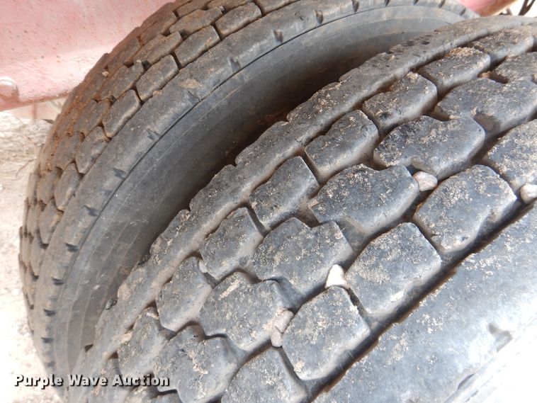 image for item DL0286 2003 Peterbilt 357  ready mix truck