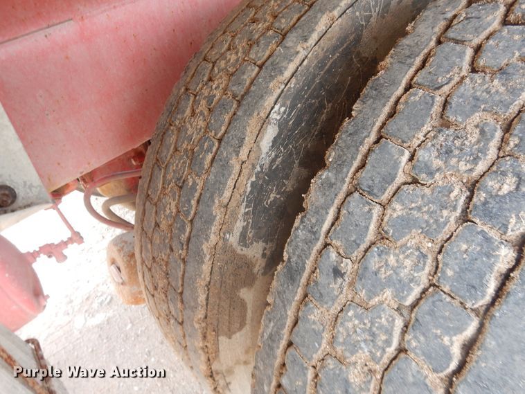 image for item DL0286 2003 Peterbilt 357  ready mix truck