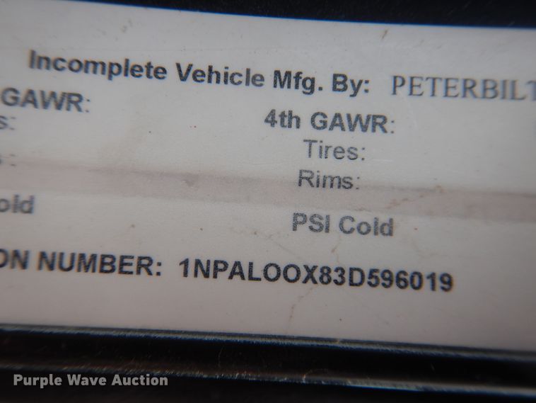 image for item DL0286 2003 Peterbilt 357  ready mix truck