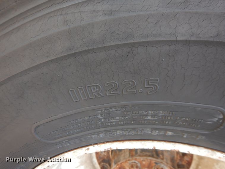 image for item DL0291 1993 Ford L8000  ready mix truck