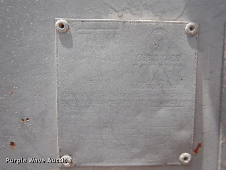 image for item DL0293 1993 Ford LT8000  ready mix truck