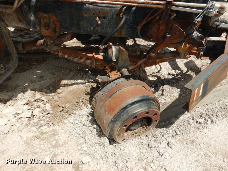 image for item DL0293 1993 Ford LT8000  ready mix truck