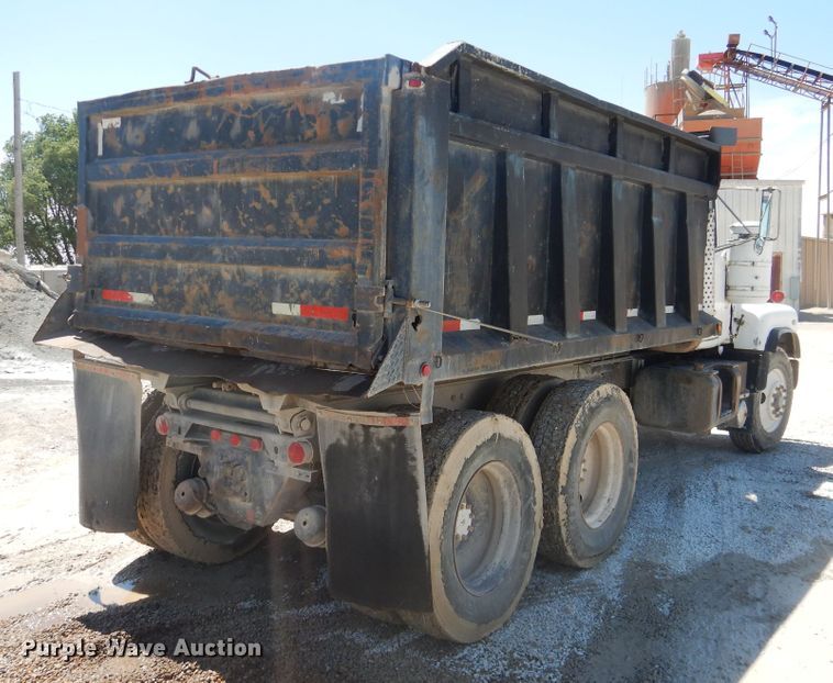 image for item DL0324 1978 Mack RS686LST  dump truck