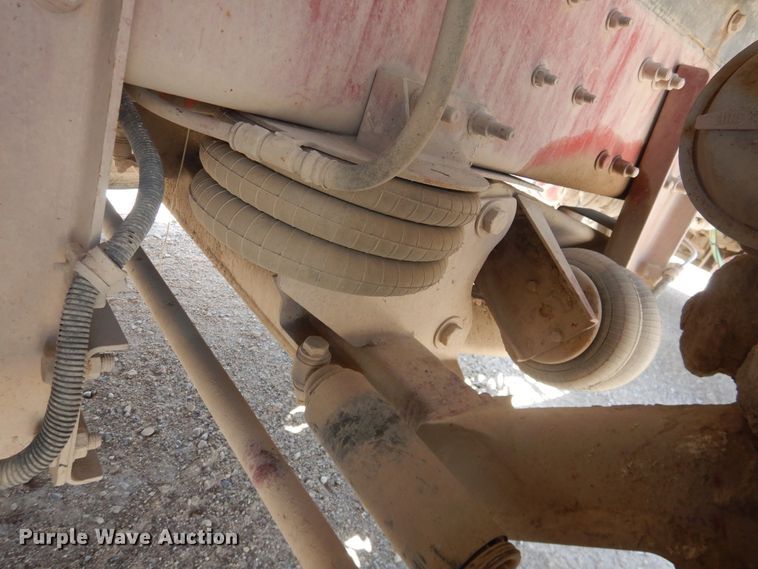 image for item DL0328 2005 Sterling LT9  ready mix truck