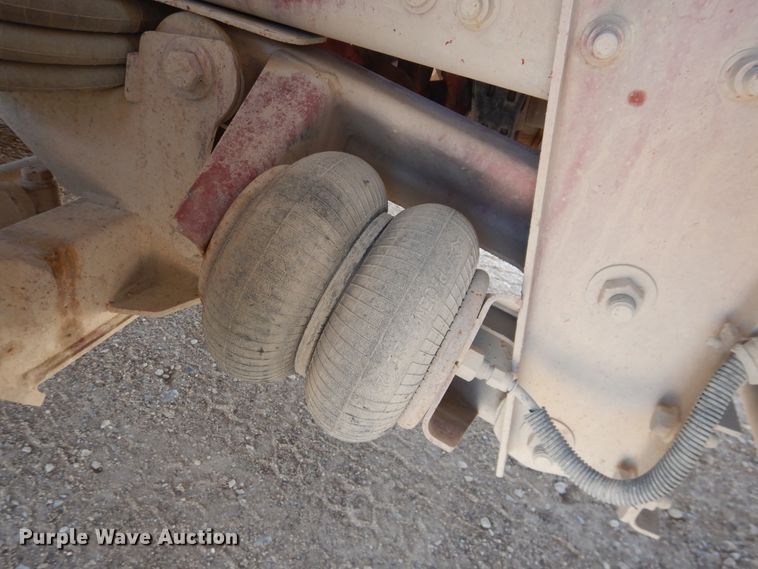 image for item DL0328 2005 Sterling LT9  ready mix truck