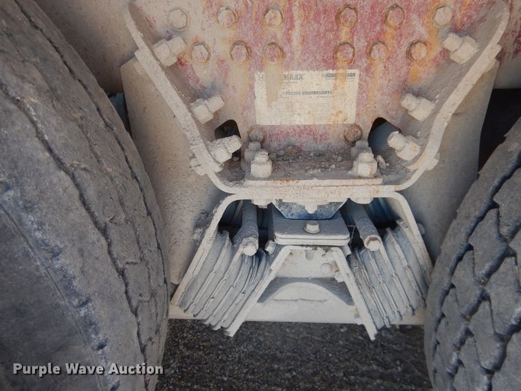 image for item DL0328 2005 Sterling LT9  ready mix truck