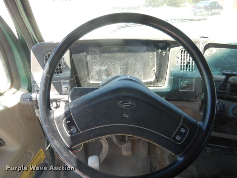 image for item DL0328 2005 Sterling LT9  ready mix truck