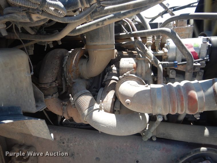 image for item DL0328 2005 Sterling LT9  ready mix truck