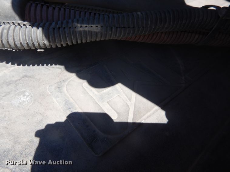 image for item DL0328 2005 Sterling LT9  ready mix truck