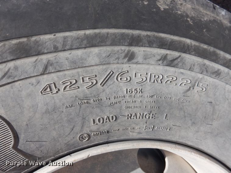 image for item DL0328 2005 Sterling LT9  ready mix truck