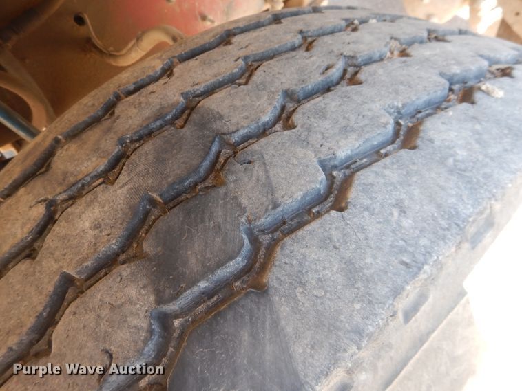 image for item DL0328 2005 Sterling LT9  ready mix truck