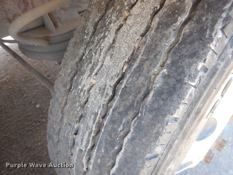 image for item DL0328 2005 Sterling LT9  ready mix truck