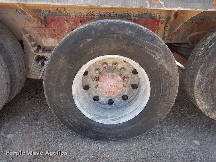 image for item DL0328 2005 Sterling LT9  ready mix truck