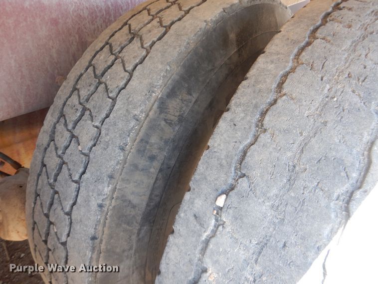 image for item DL0328 2005 Sterling LT9  ready mix truck