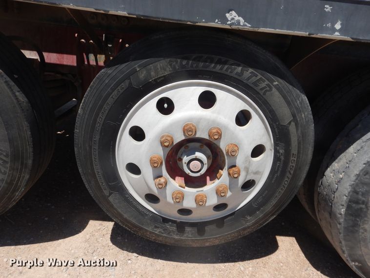 image for item DL0328 2005 Sterling LT9  ready mix truck