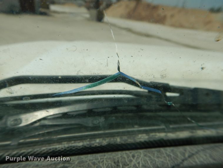 image for item DL0329 2000 International 5500i  ready mix truck