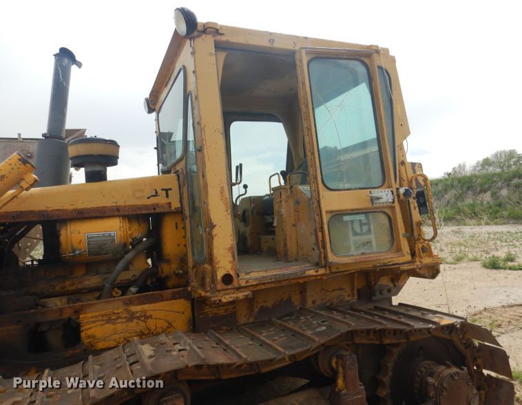 image for item FI9100 Caterpillar D6D  dozer