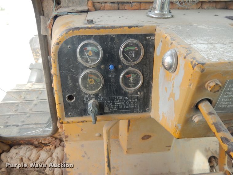 image for item FI9100 Caterpillar D6D  dozer