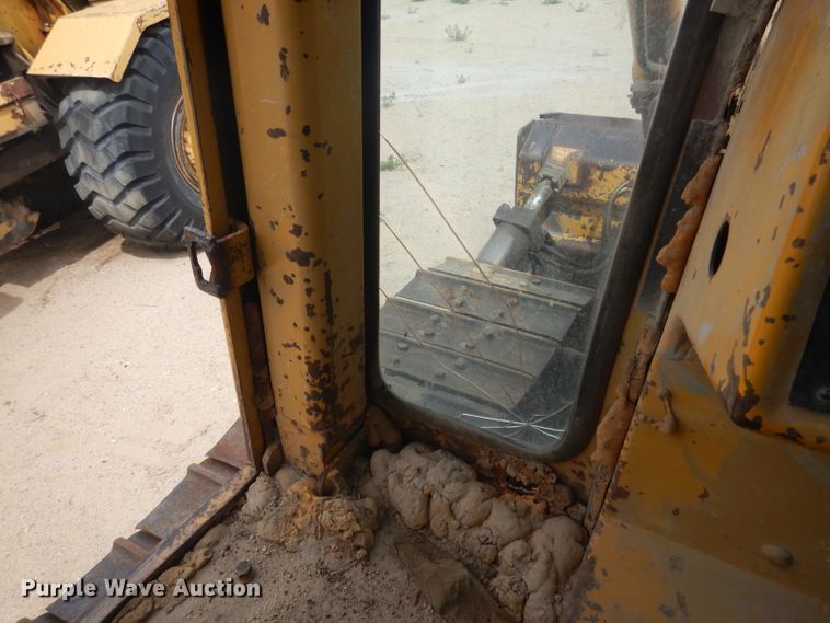 image for item FI9100 Caterpillar D6D  dozer