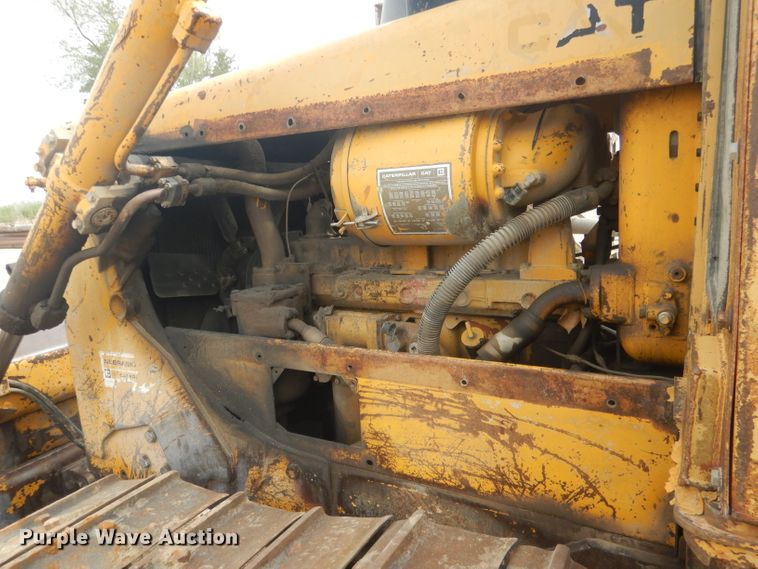 image for item FI9100 Caterpillar D6D  dozer