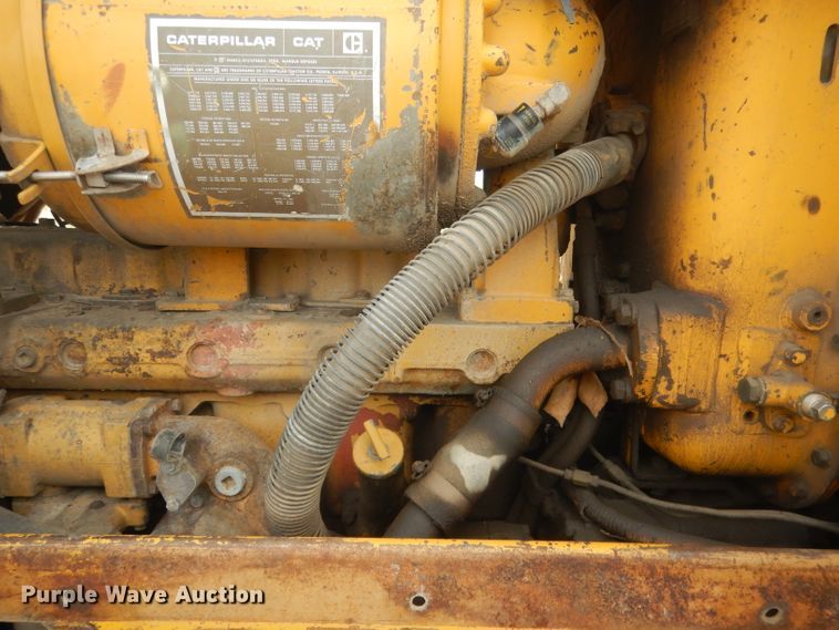 image for item FI9100 Caterpillar D6D  dozer