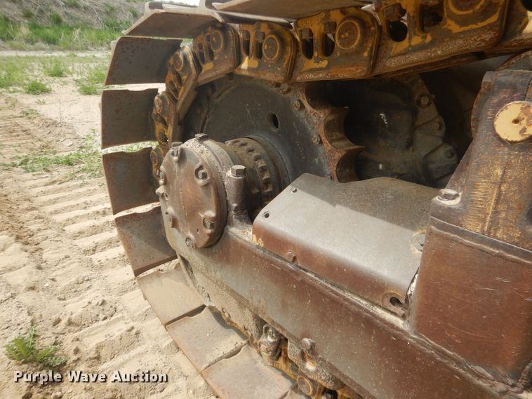 image for item FI9100 Caterpillar D6D  dozer