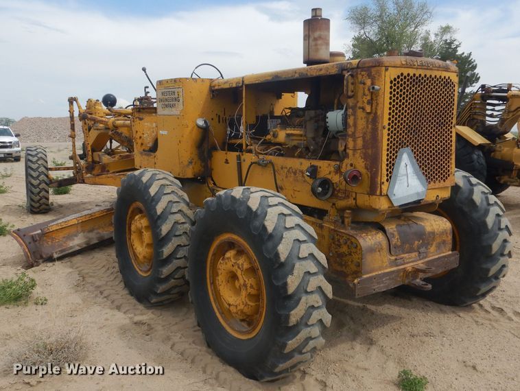 image for item FI9102 1961 Caterpillar 12E  rigid frame motor grader