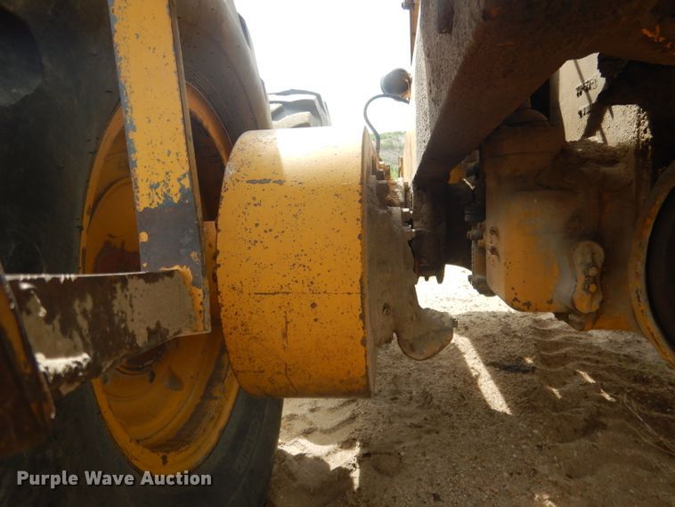 image for item FI9102 1961 Caterpillar 12E  rigid frame motor grader